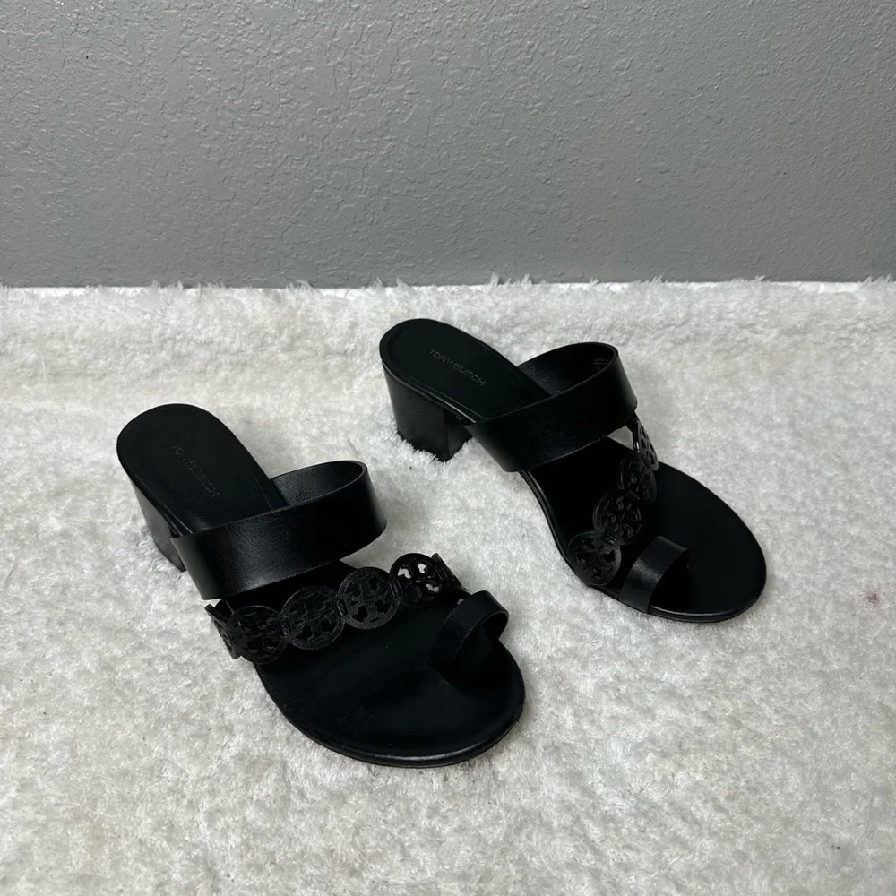 Tory Burch Tiny Miller Black Leather Toe Ring Block Heel Sandals Size 9M women’s - Picture 4 of 7